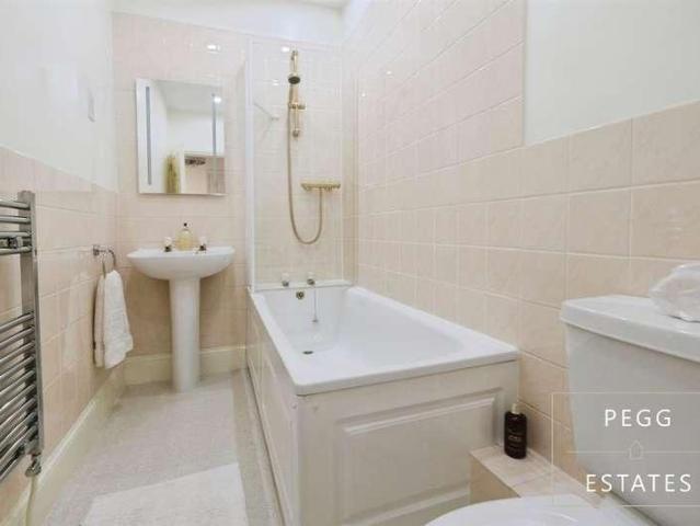 1 bed flat for sale