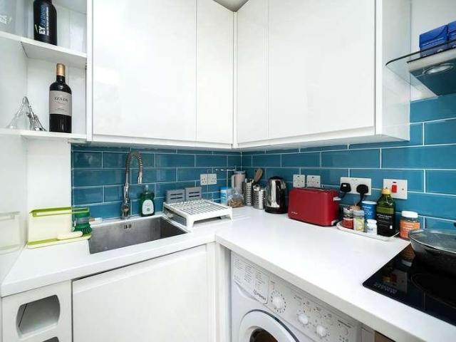 1 bed flat for sale