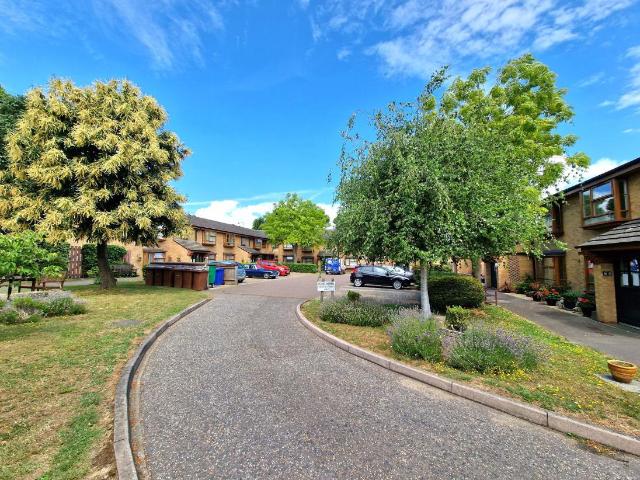 1 bed flat for sale