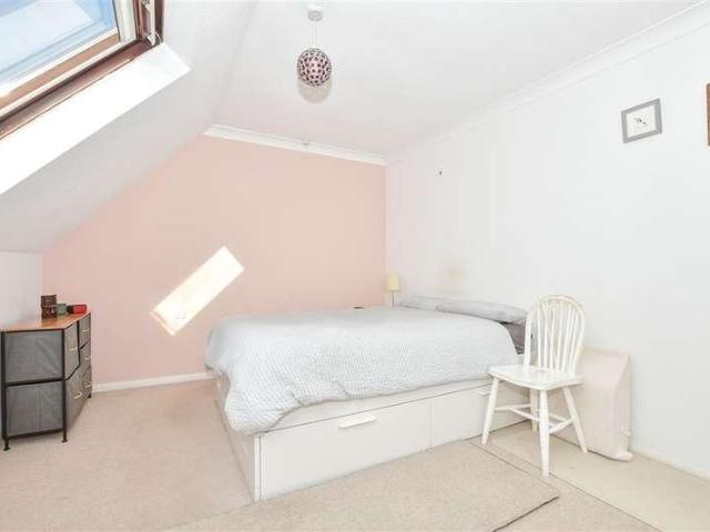 1 bed flat for sale
