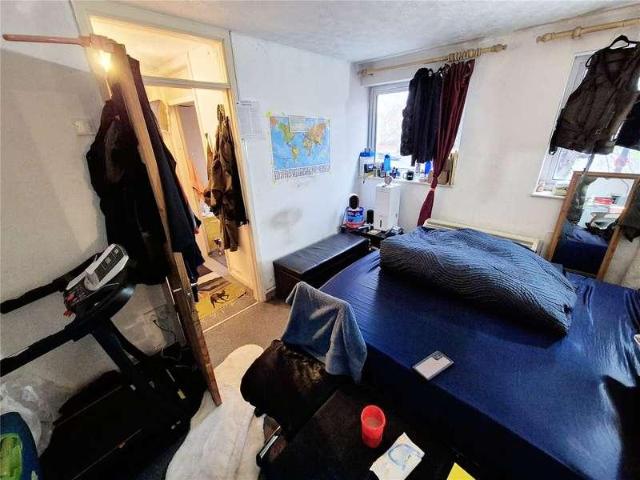 1 bed flat for sale