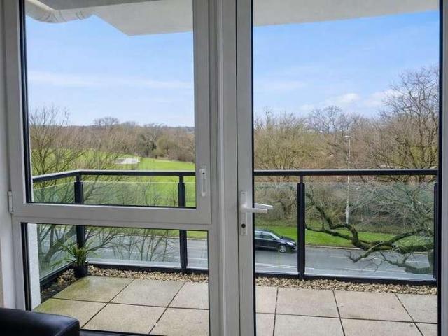 1 bed flat for sale