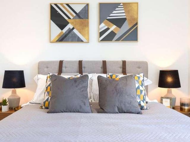 1 bed flat for sale
