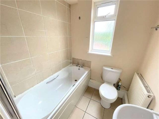 1 bed flat for sale