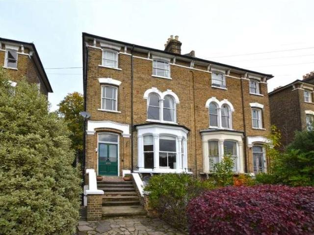 1 bed flat for sale