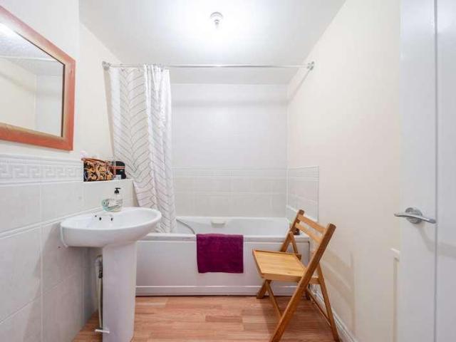 1 bed flat for sale