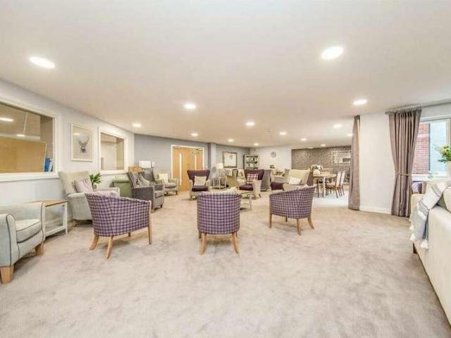1 bed flat for sale