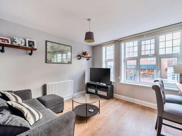 1 bed flat for sale