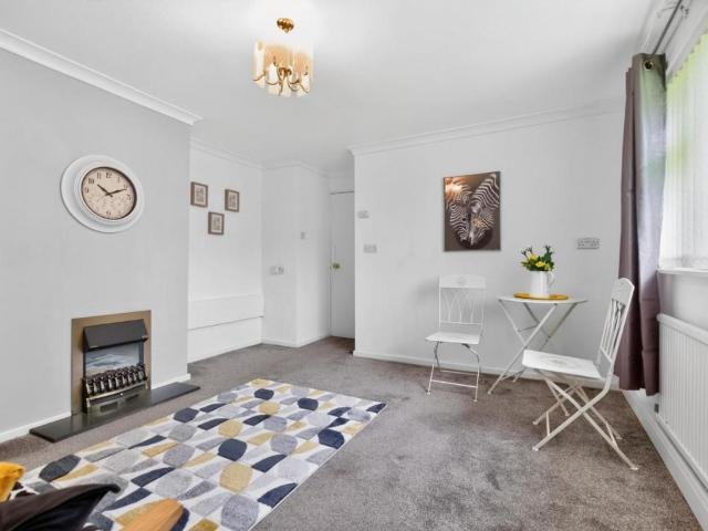 1 bed flat for sale