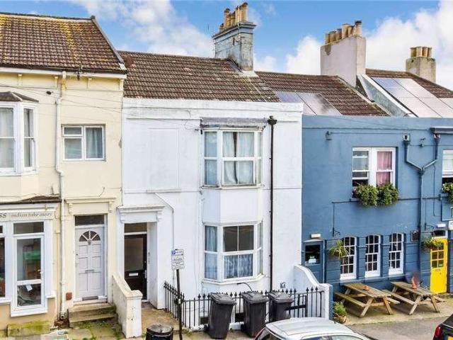1 bed flat for sale