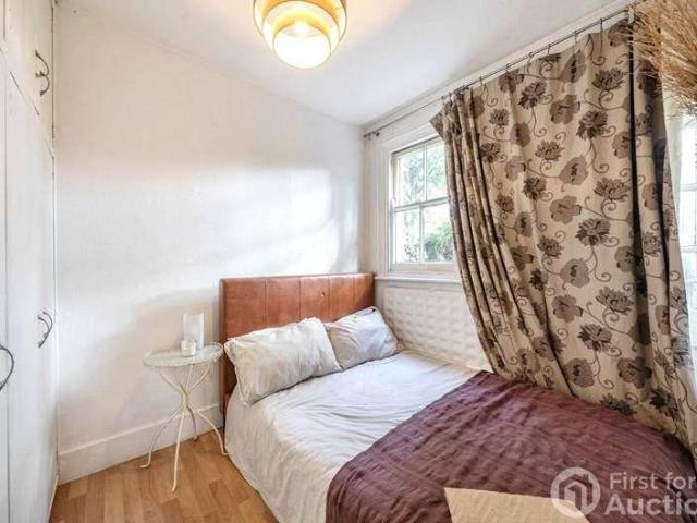 1 bed flat for sale