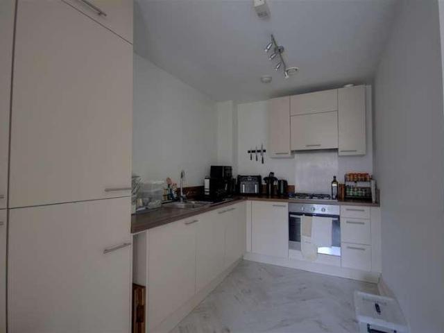 1 bed flat for sale