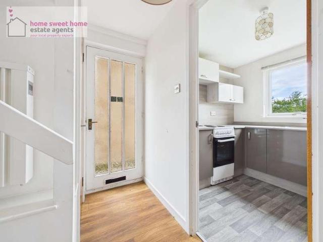 1 bed flat for sale