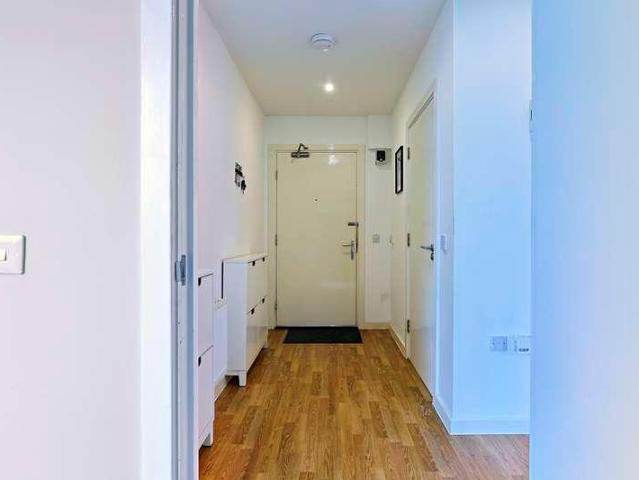 1 bed flat for sale