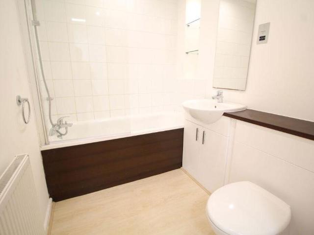 1 bed flat for sale