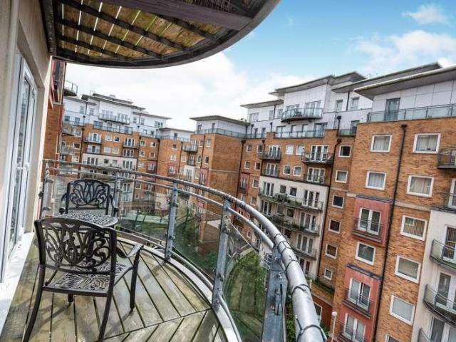 1 bed flat for sale