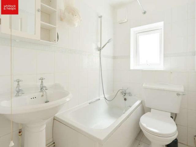 1 bed flat for sale