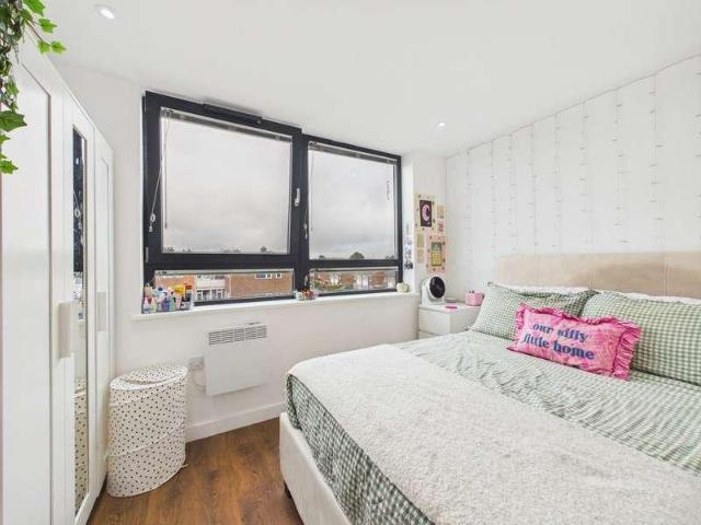 1 bed flat for sale