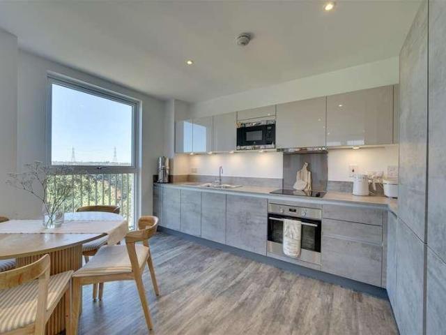 1 bed flat for sale