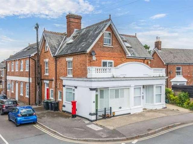 1 bed flat for sale