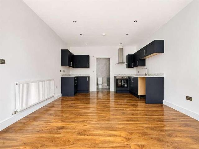 1 bed flat for sale