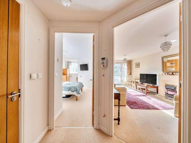 1 bed flat for sale
