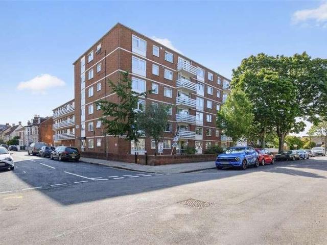 1 bed flat for sale