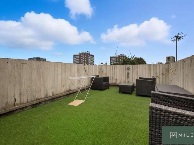 1 bed flat for sale