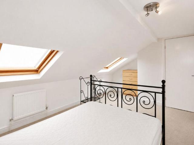 1 bed flat for sale