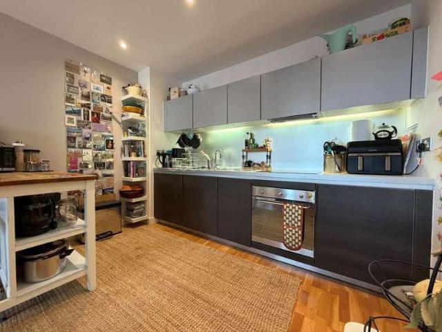 1 bed flat for sale