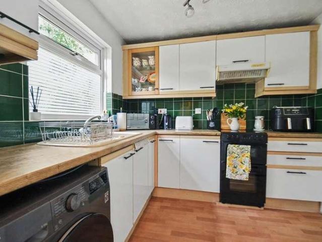 1 bed flat for sale