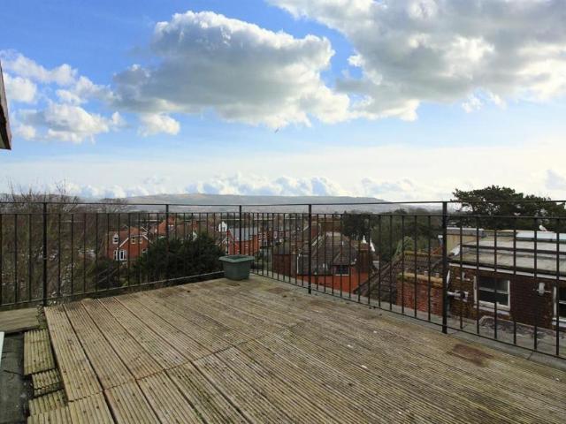 1 bed flat for sale