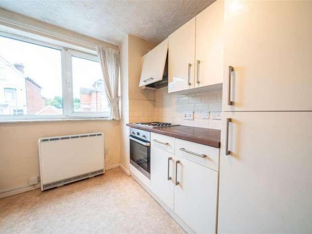 1 bed flat for sale