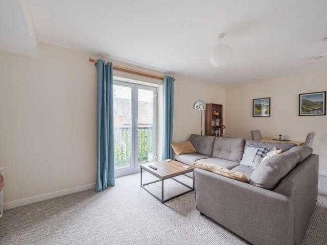 1 bed flat for sale
