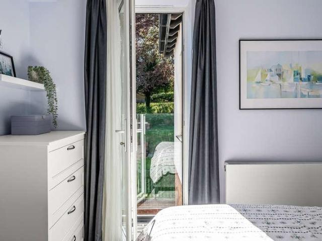 1 bed flat for sale