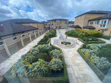 1 bed flat for sale