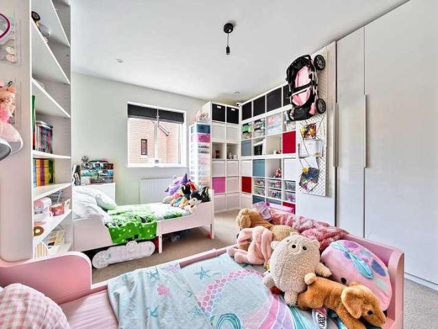 1 bed flat for sale
