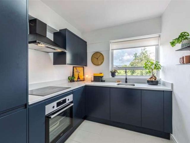 1 bed flat for sale