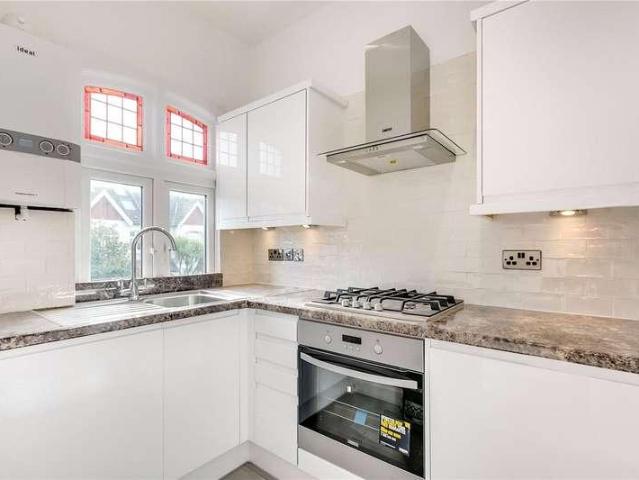 1 bed flat for sale