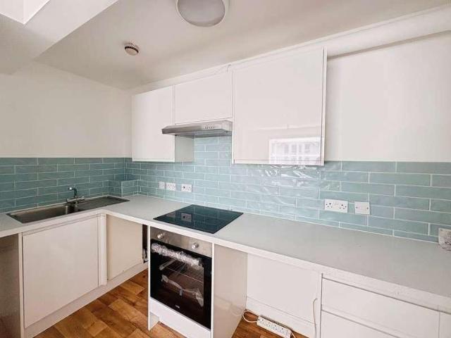 1 bed flat for sale