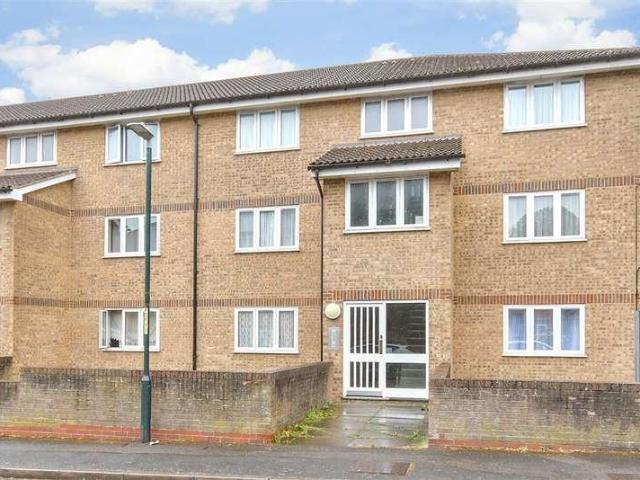 1 bed flat for sale