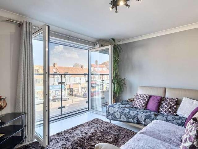 1 bed flat for sale
