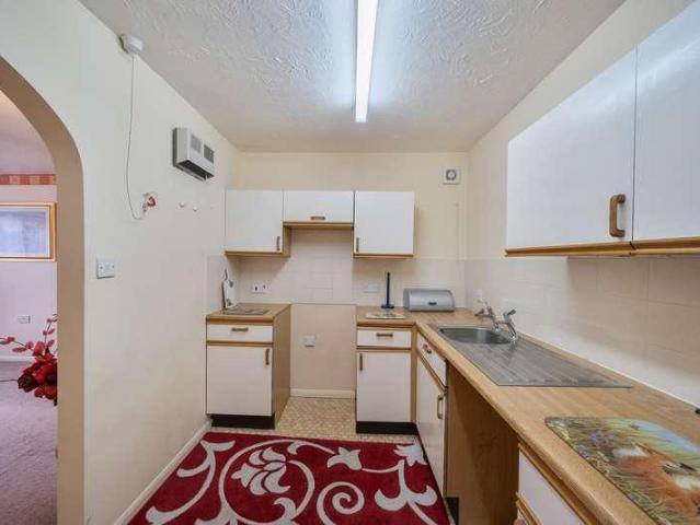 1 bed flat for sale