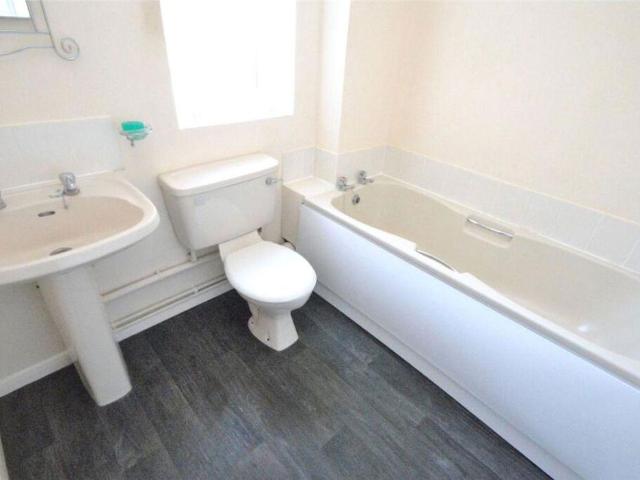 1 bed flat for sale