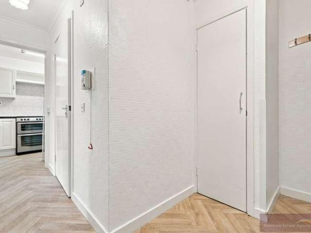 1 bed flat for sale