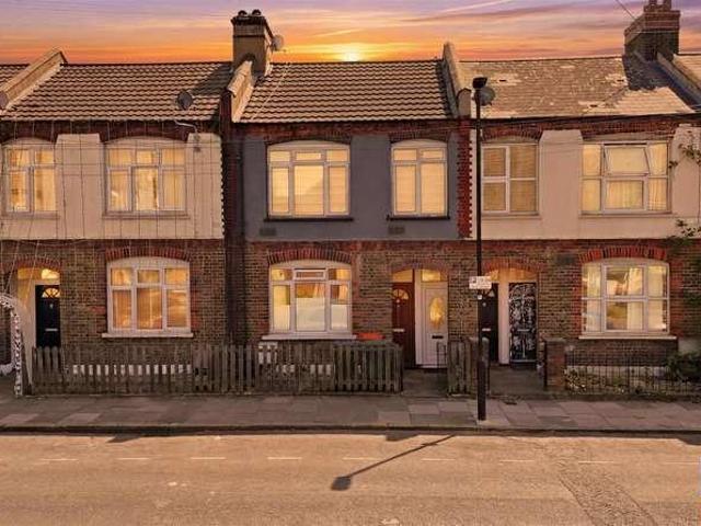 1 bed flat for sale