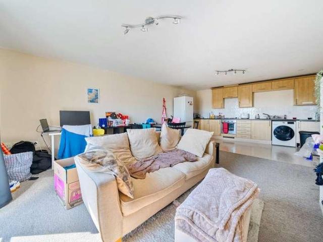 1 bed flat for sale