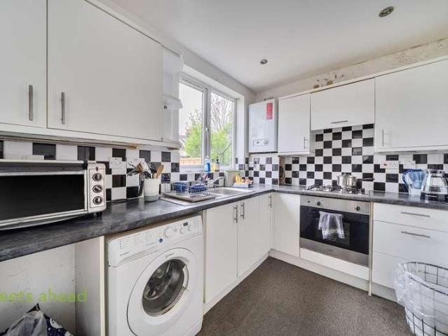 1 bed flat for sale