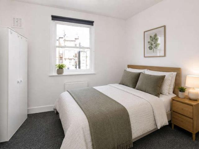 1 bed flat for sale