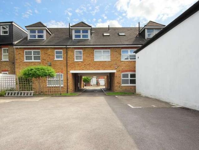 1 bed flat for sale